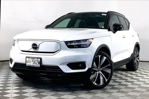 2021 Volvo XC40.