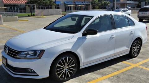 2016 Volkswagen Jetta.