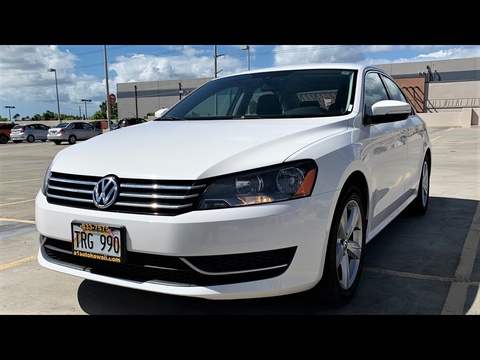 2013 Volkswagen Passat.