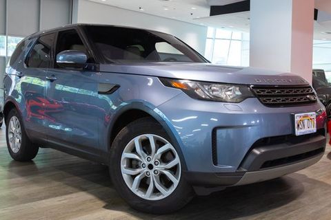 2018 Land Rover Discovery.