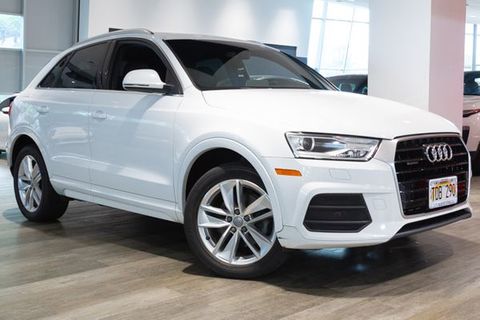 2016 Audi Q3.