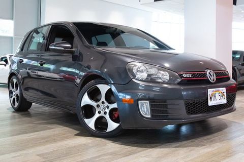 2012 Volkswagen Golf.