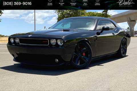 2009 Dodge Challenger.