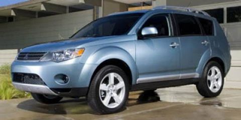 2007 Mitsubishi Outlander.