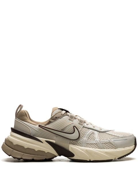 Nike tenis V2K Run Light Orewood Brown