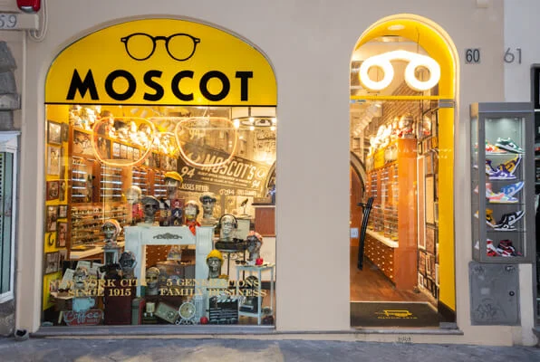 The MOSCOT Frattina Shop exterior