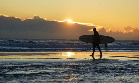 UK weather Met Office rain floods weekend summer last hurrah