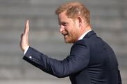 prince harry pat tilman award petition fury