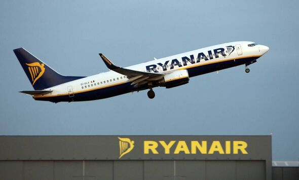 airport-worker-issues-warning-ryanair-travel