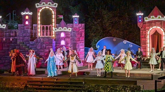 Premiere "Monty Python`s Spamalot" auf der Naturbühne Greifensteine