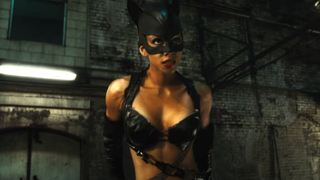 Halle Berry in Catwoman suit in an alley