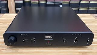 SPL Phonitor SE headphone amp