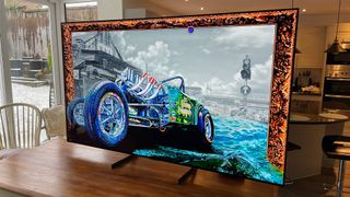 8K OLED TV: LG OLED77Z3
