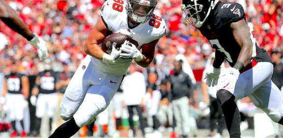 Cade Otton - Fantasy Football Rankings, Draft Sleepers, NFL Injury News