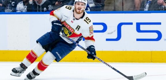 Matthew Tkachuk - NHL DFS lineup picks daily fantasy hockey