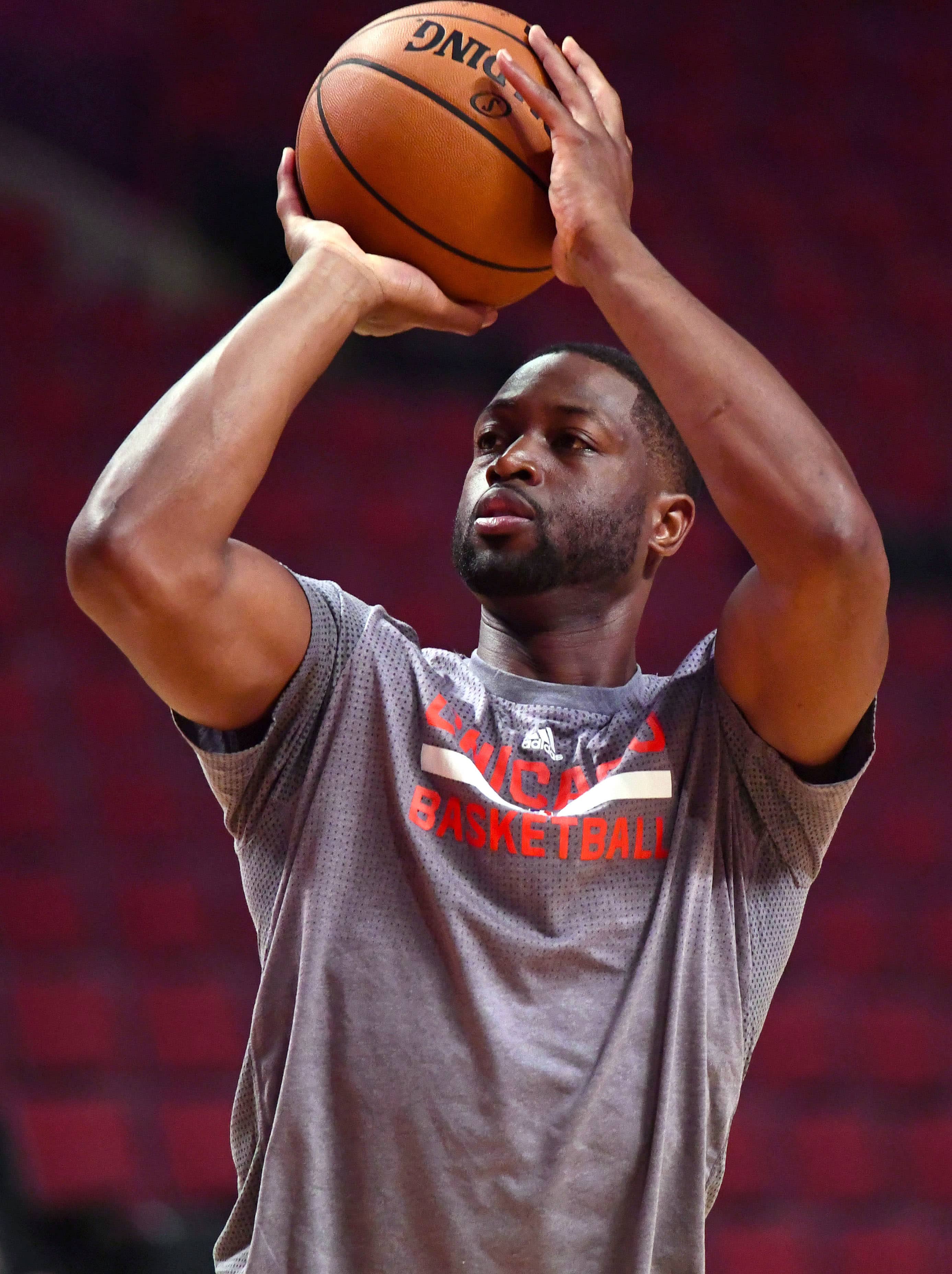 Dwyane Wade knows his body best, and he's intent on pacing himself this season. (Mike DiNovo/USA TODAY Sports)