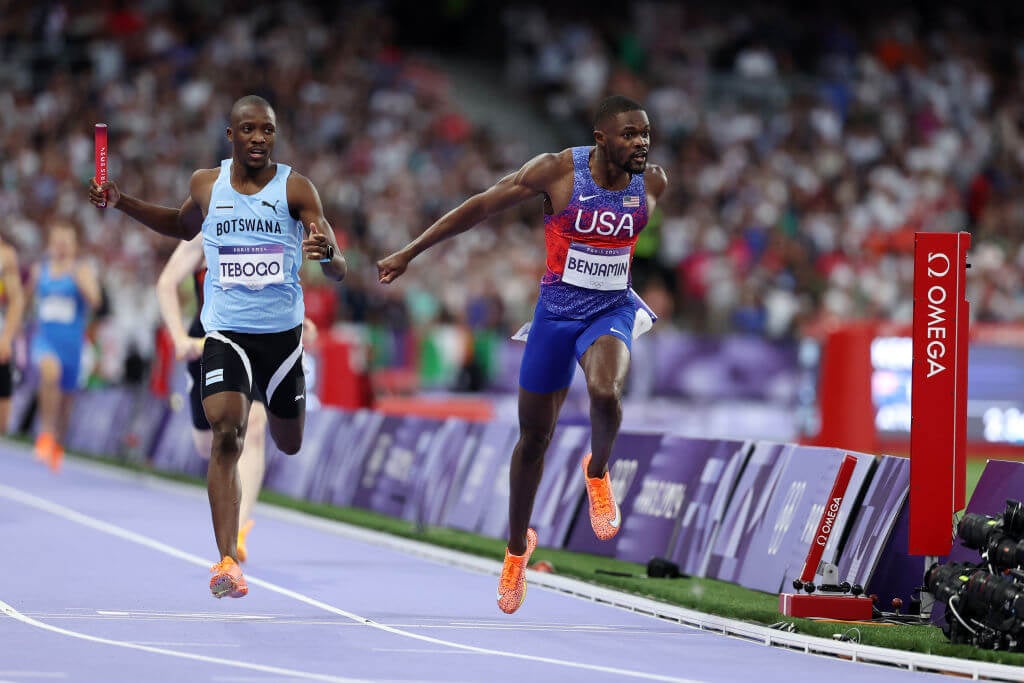 U.S. men win 4×400 relay for third consecutive Olympics