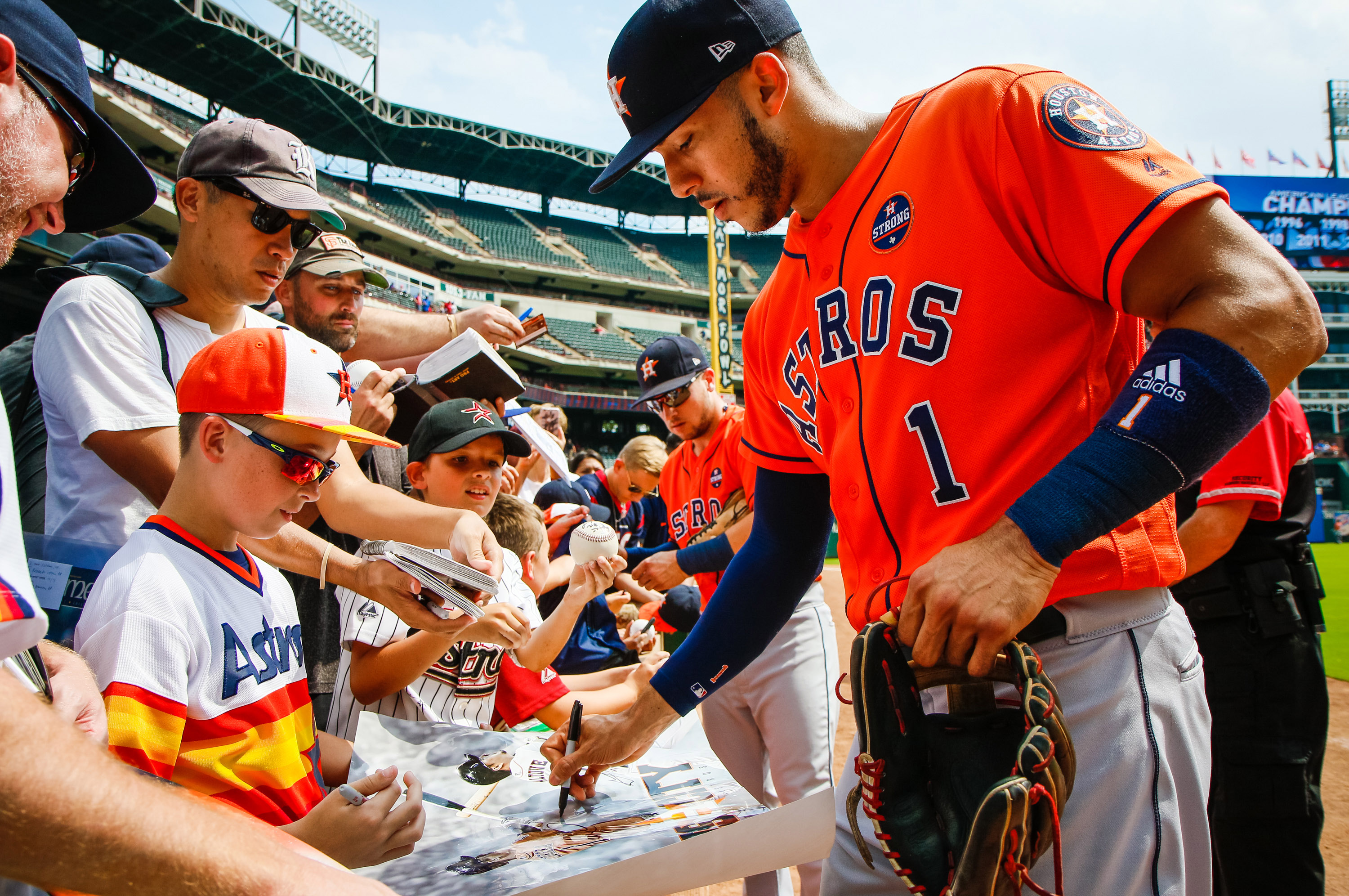 MLB: Houston Astros at Texas Rangers