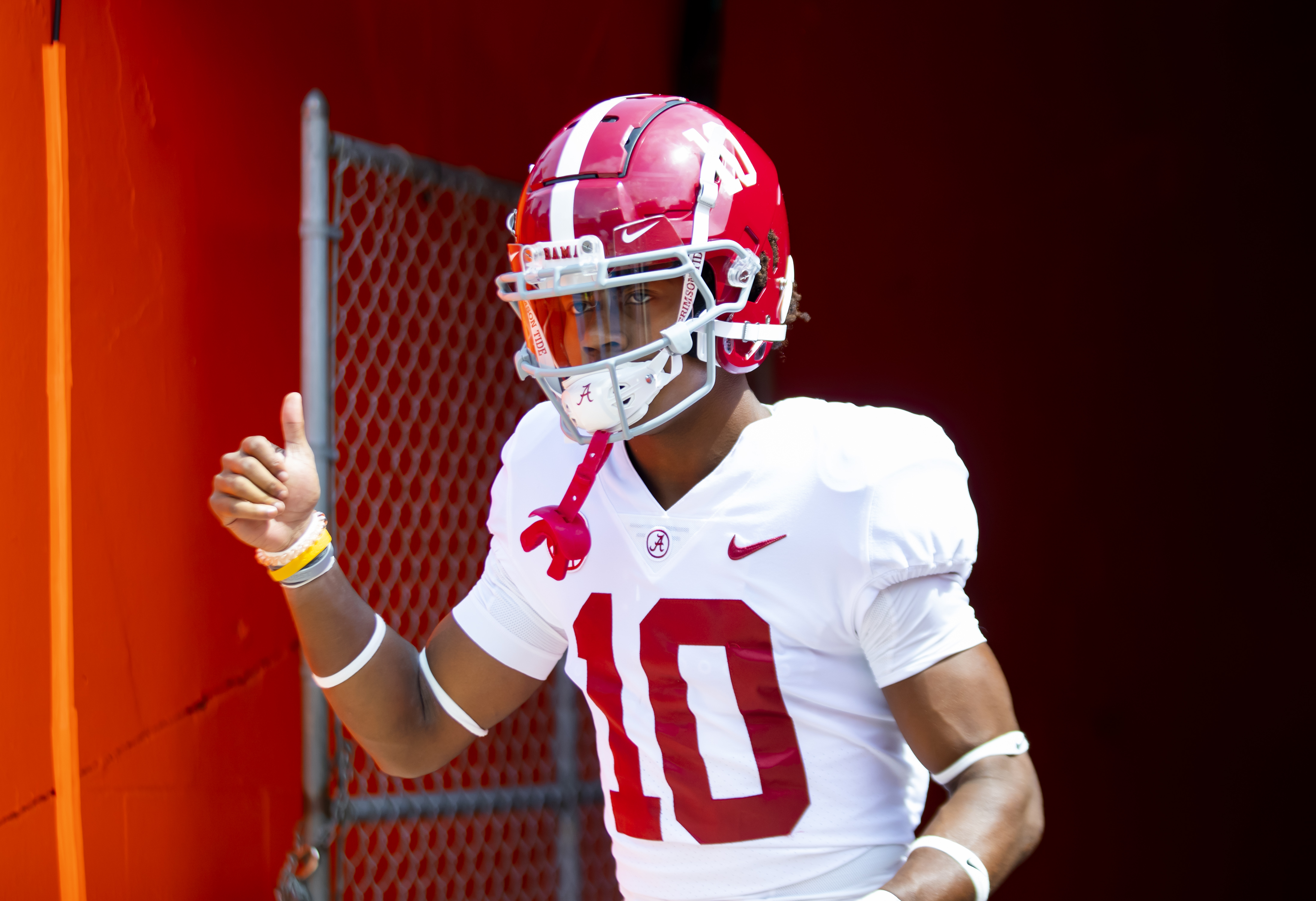 Alabama Crimson Tide wide receiver JoJo Earle against the Florida Gators at Ben Hill Griffin Stadium.&nbsp;