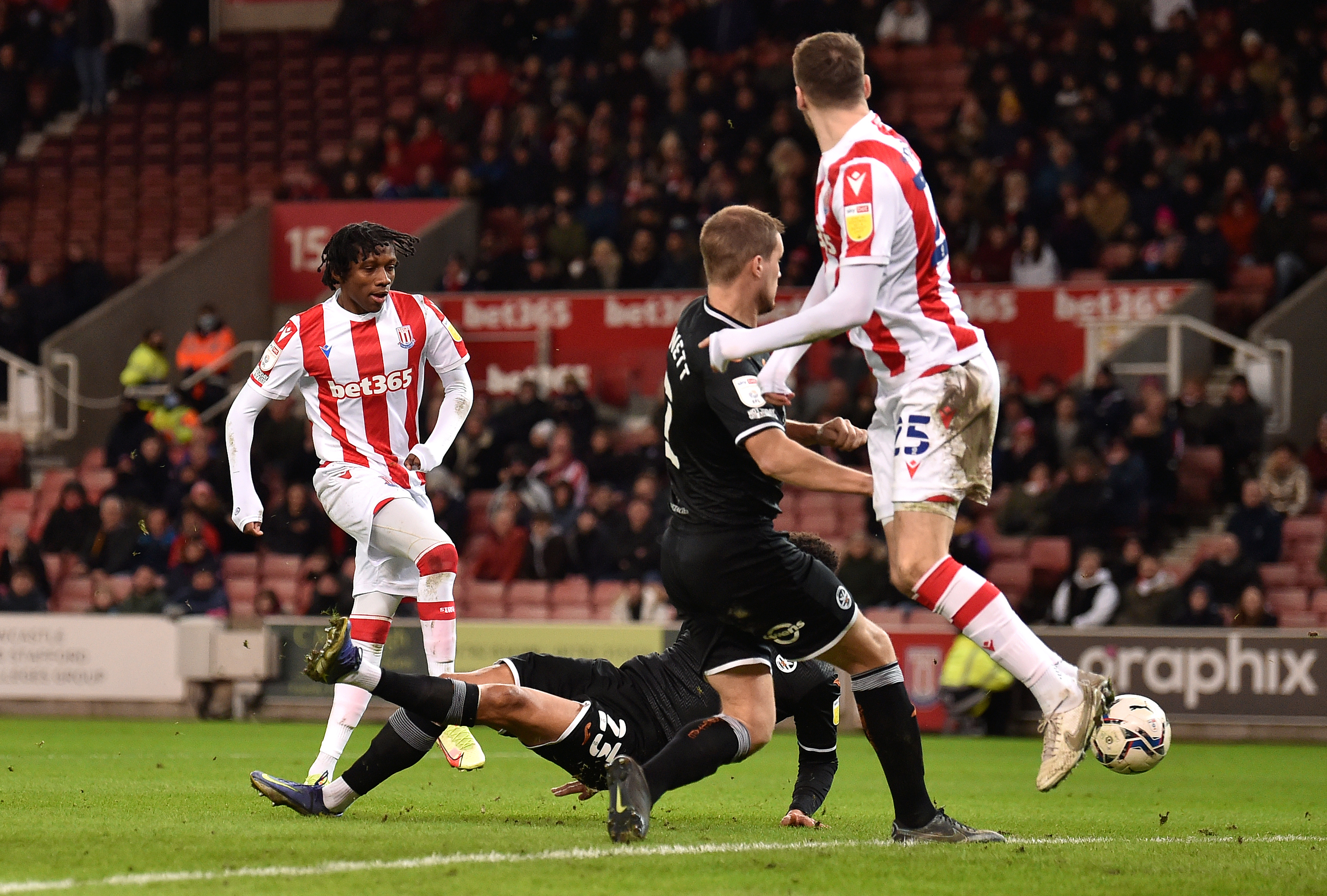 Stoke City v Swansea City - Sky Bet Championship