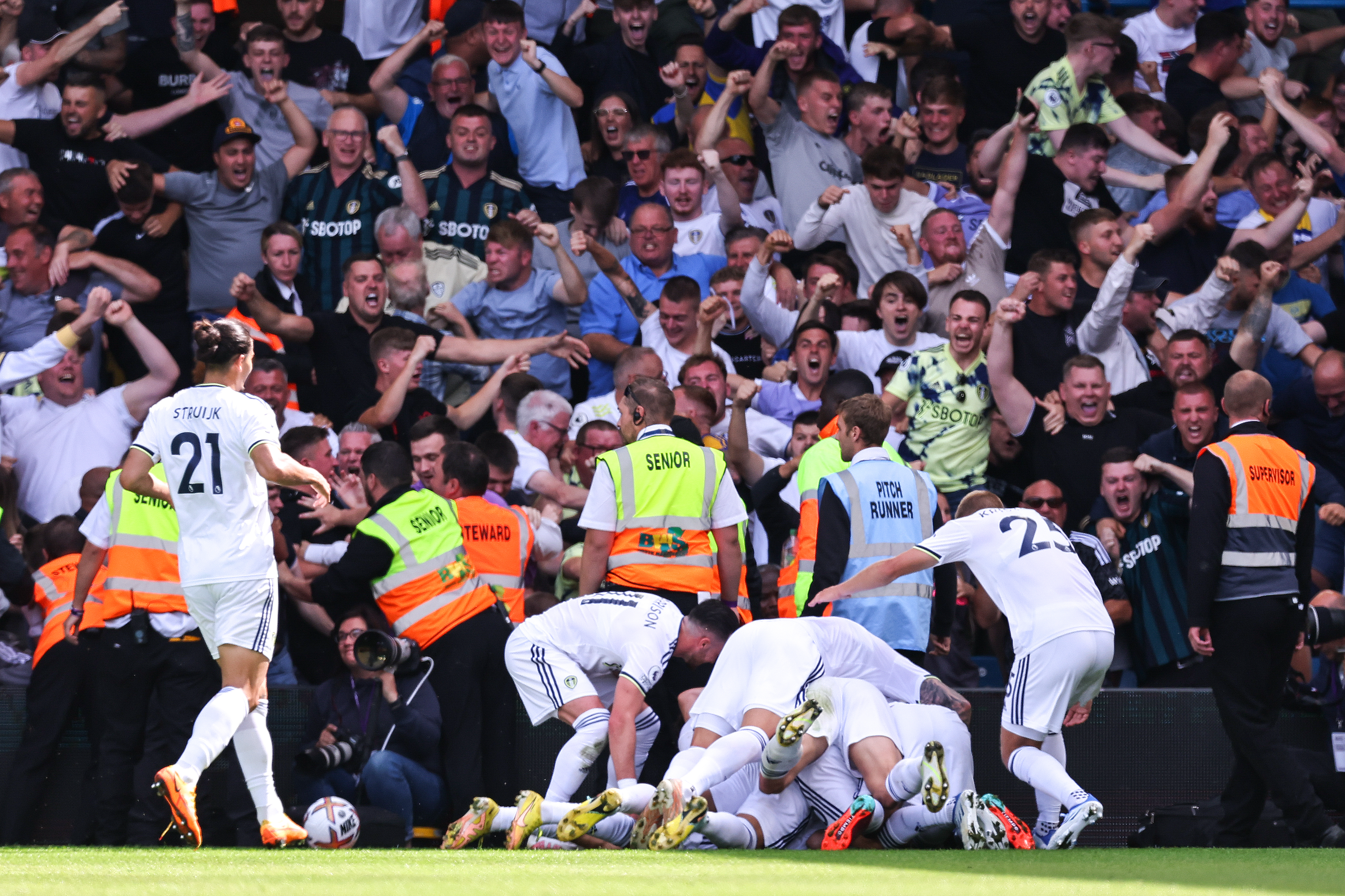 Leeds United v Chelsea FC - Premier League