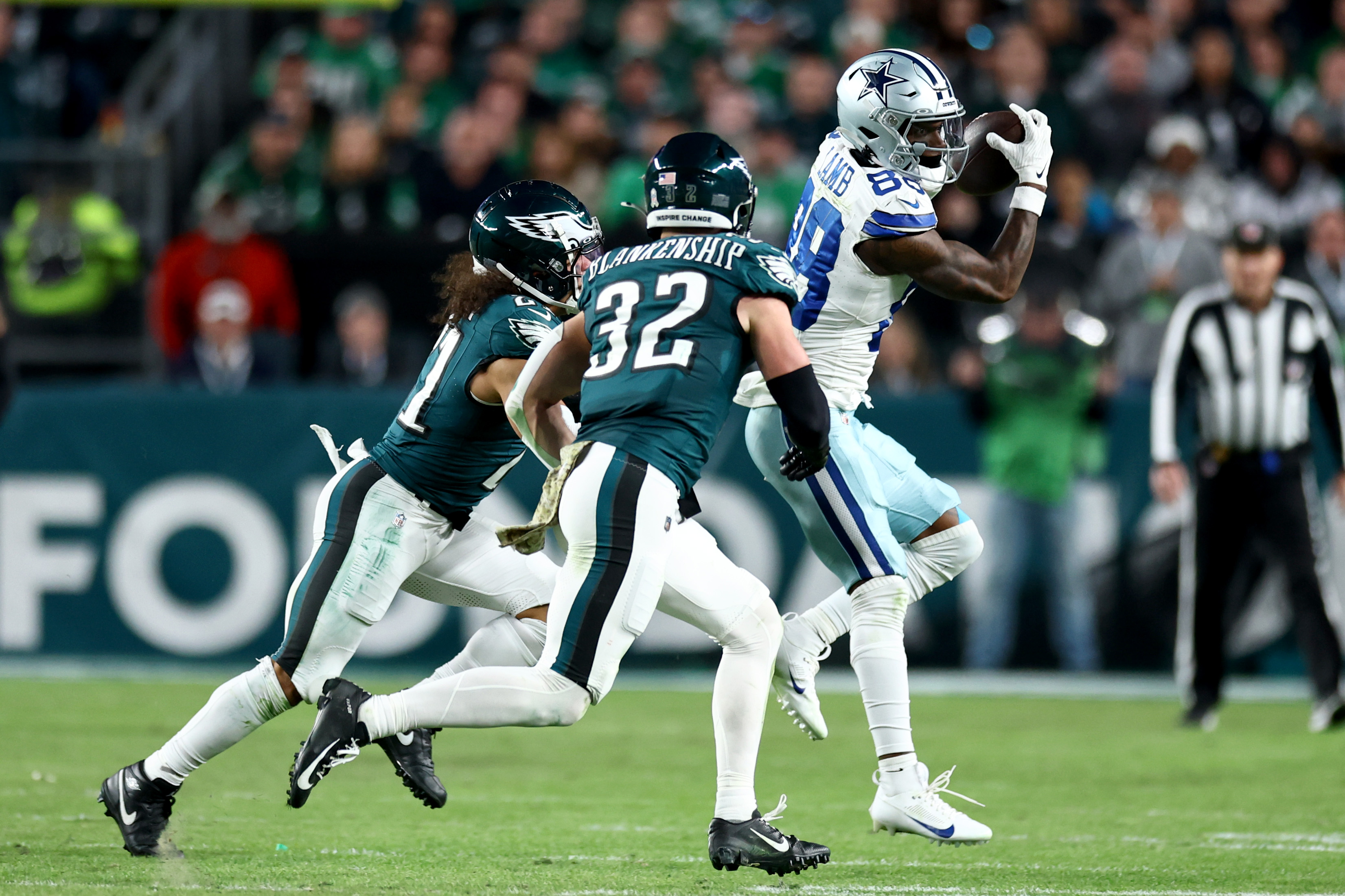 Dallas Cowboys v Philadelphia Eagles