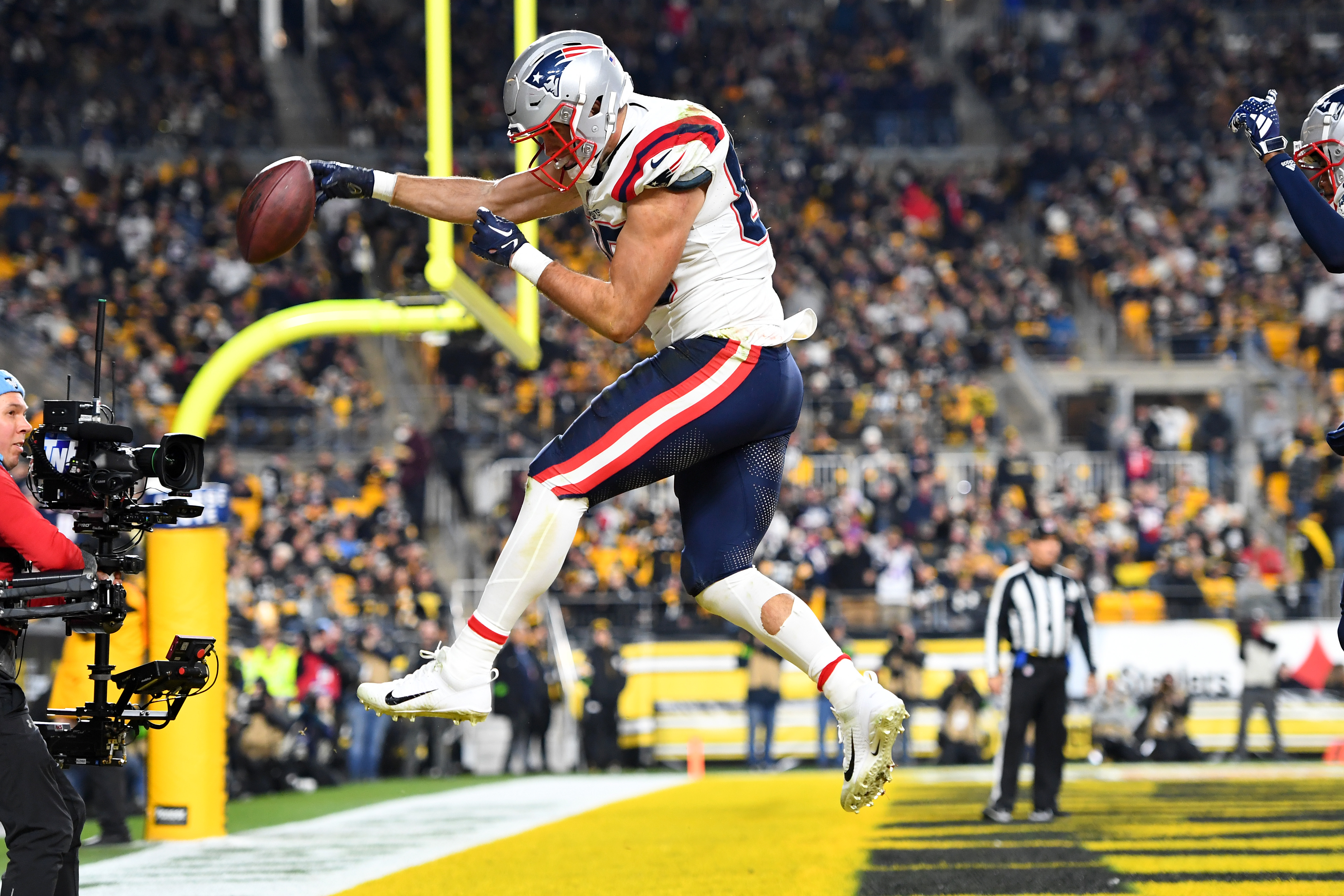 New England Patriots v Pittsburgh Steelers