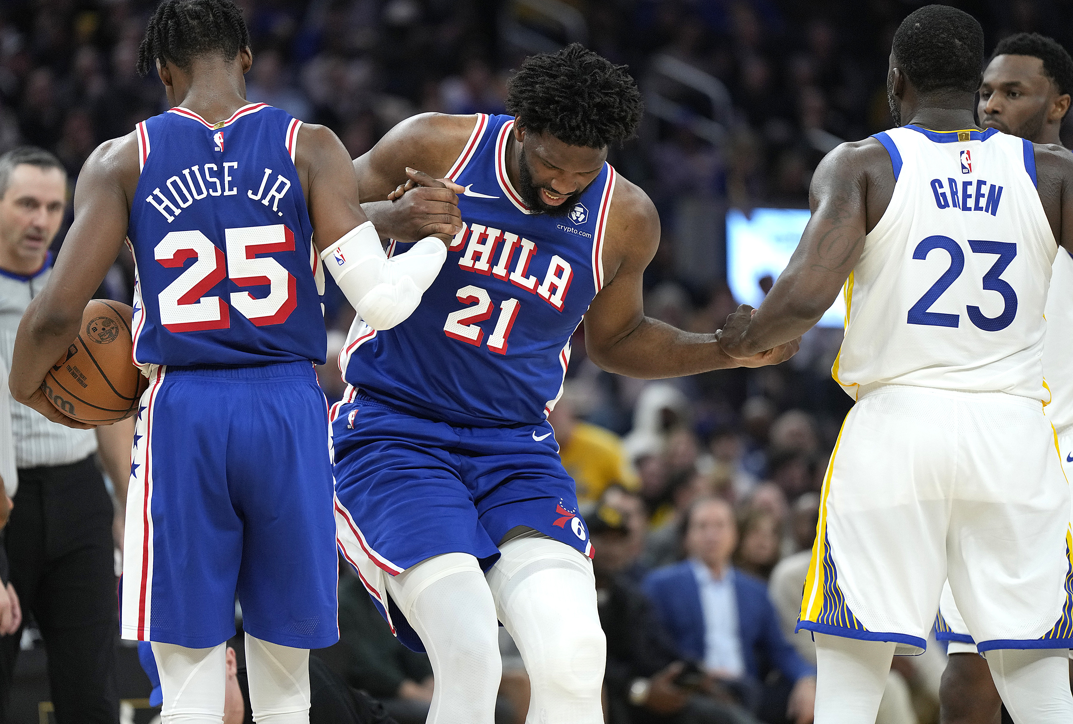 Philadelphia 76ers v Golden State Warriors