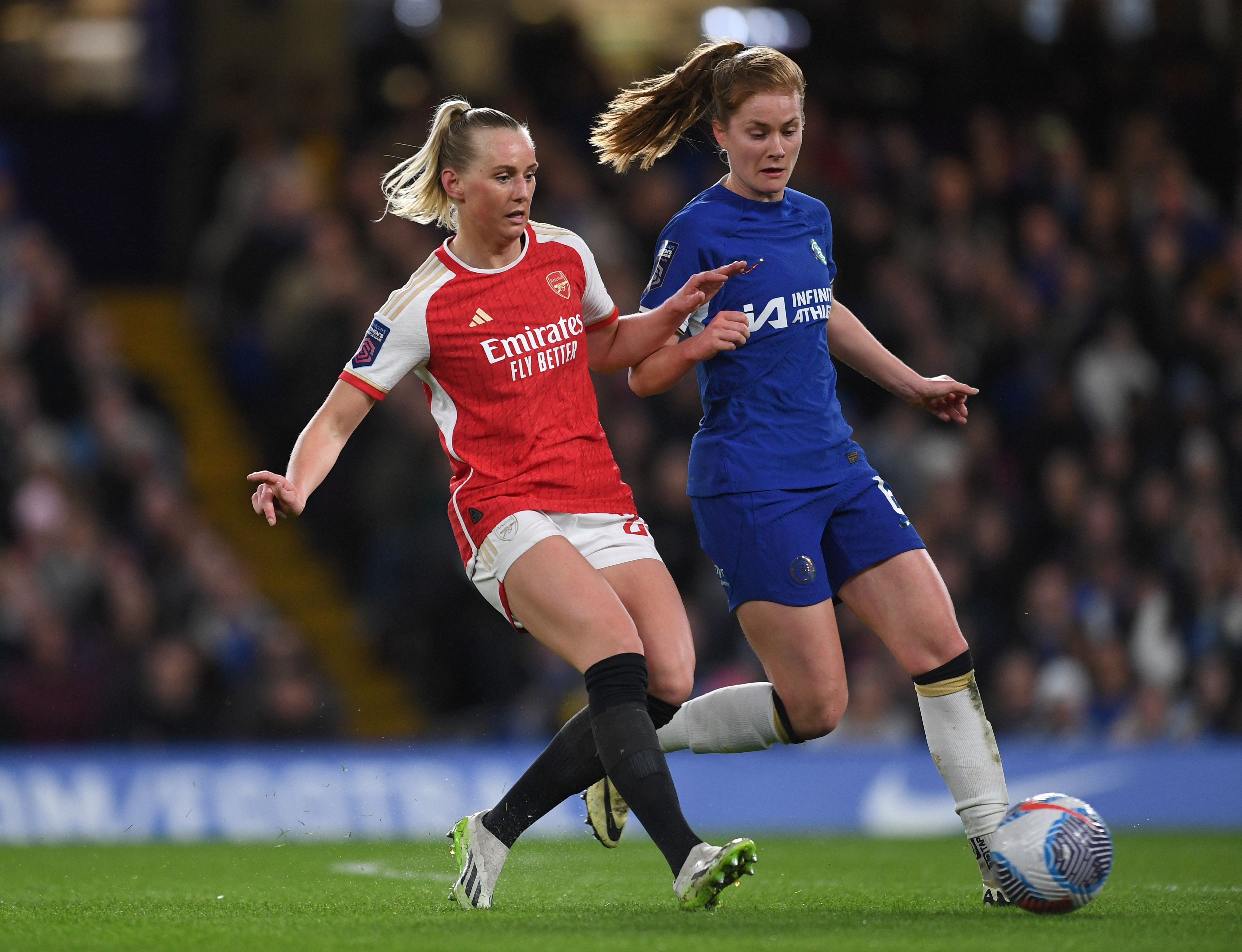 Chelsea FC v Arsenal FC - Barclays Women´s Super League