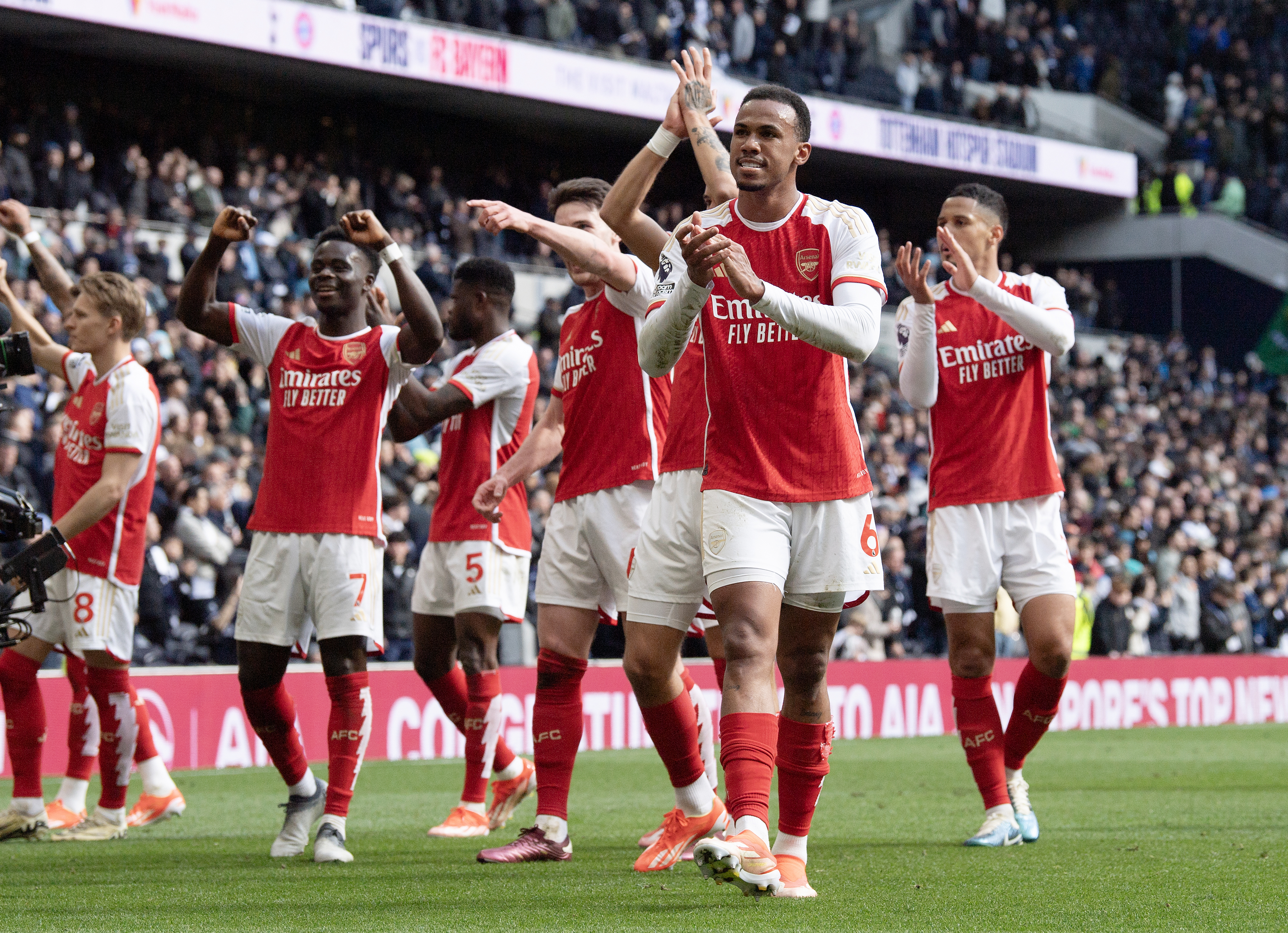 Tottenham Hotspur v Arsenal FC - Premier League