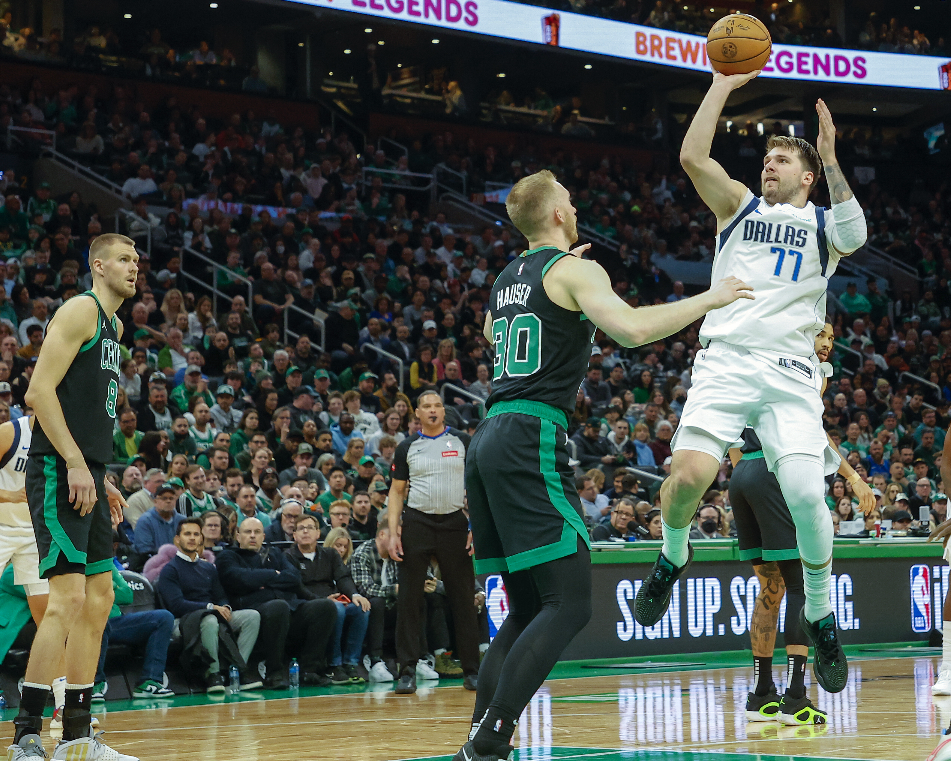 Dallas Mavericks (110) Vs. Boston Celtics (138) At TD Garden