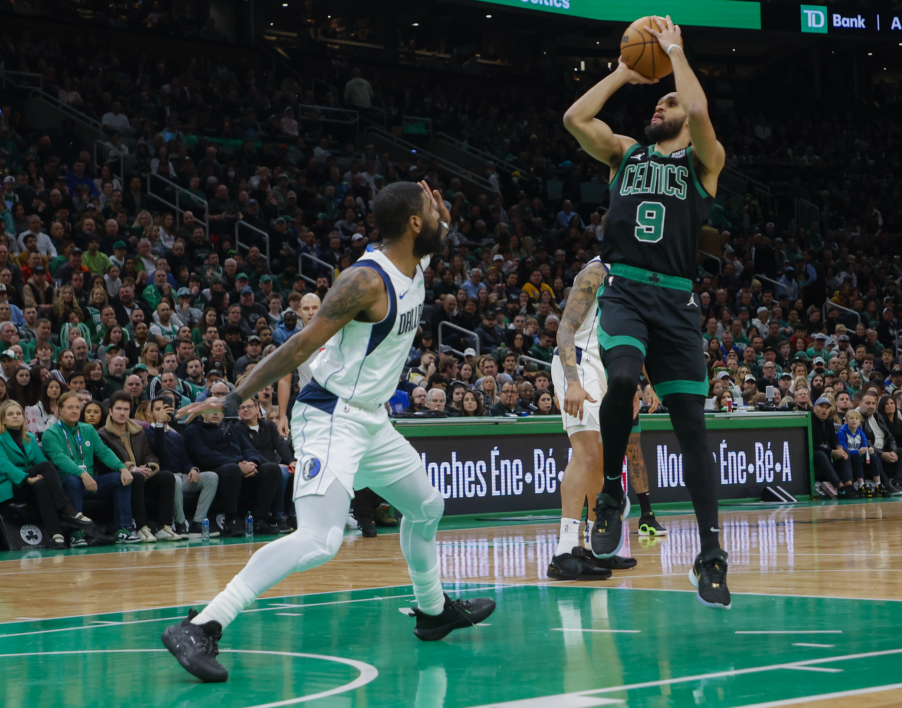 Dallas Mavericks (110) Vs. Boston Celtics (138) At TD Garden