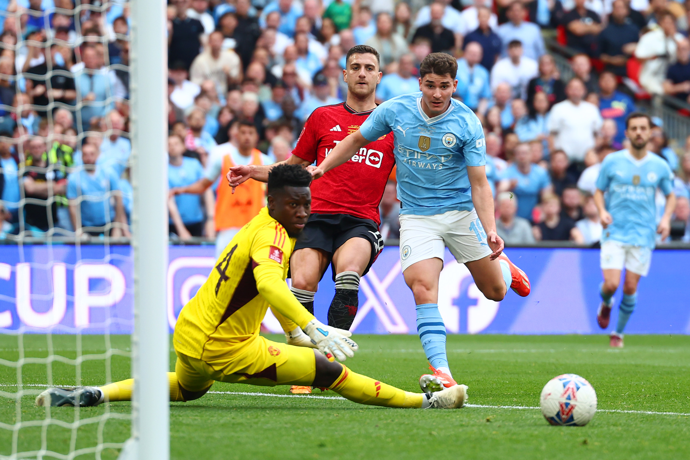 Manchester City v Manchester United - Emirates FA Cup Final