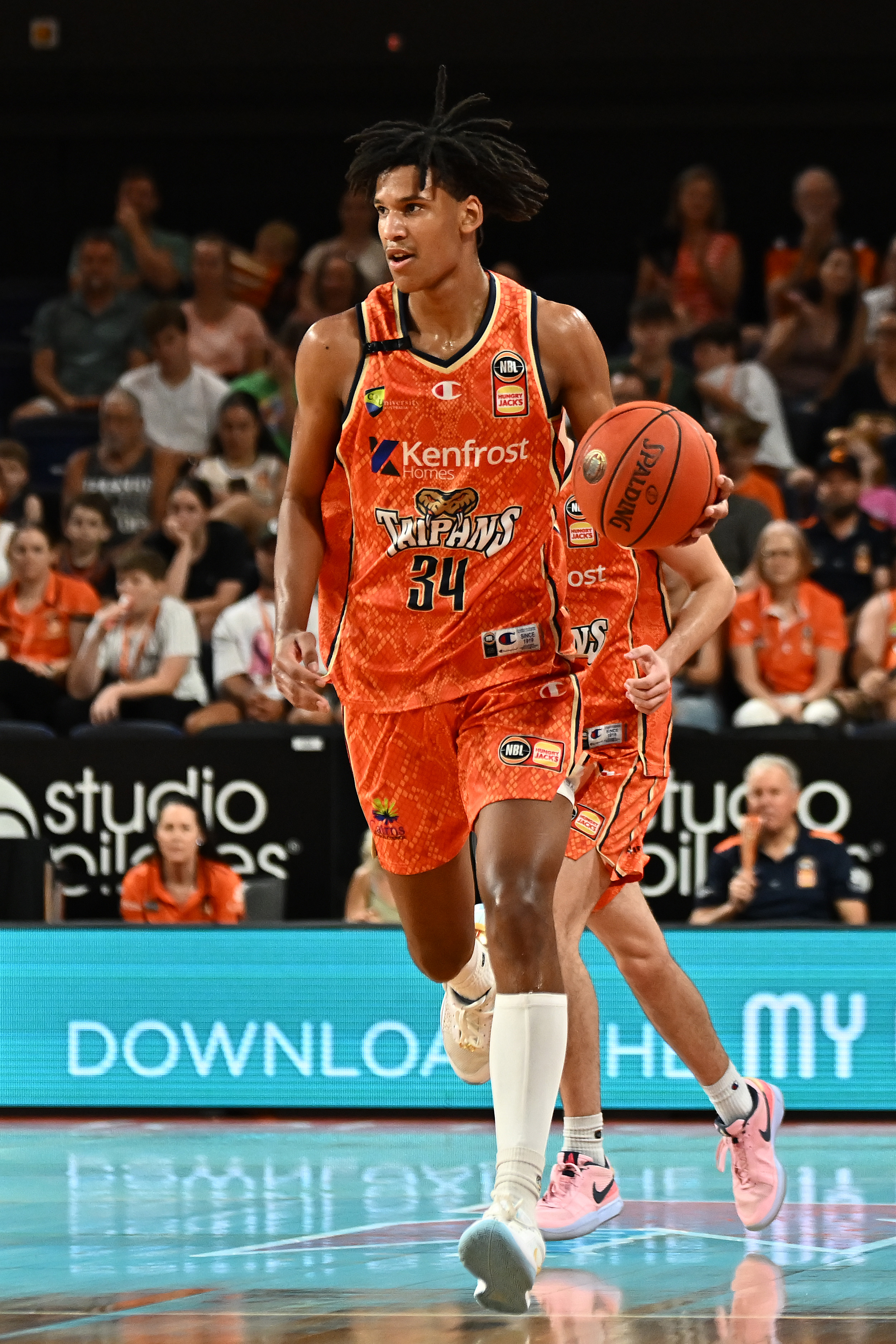 NBL Rd 20 - Cairns Taipans v Melbourne United