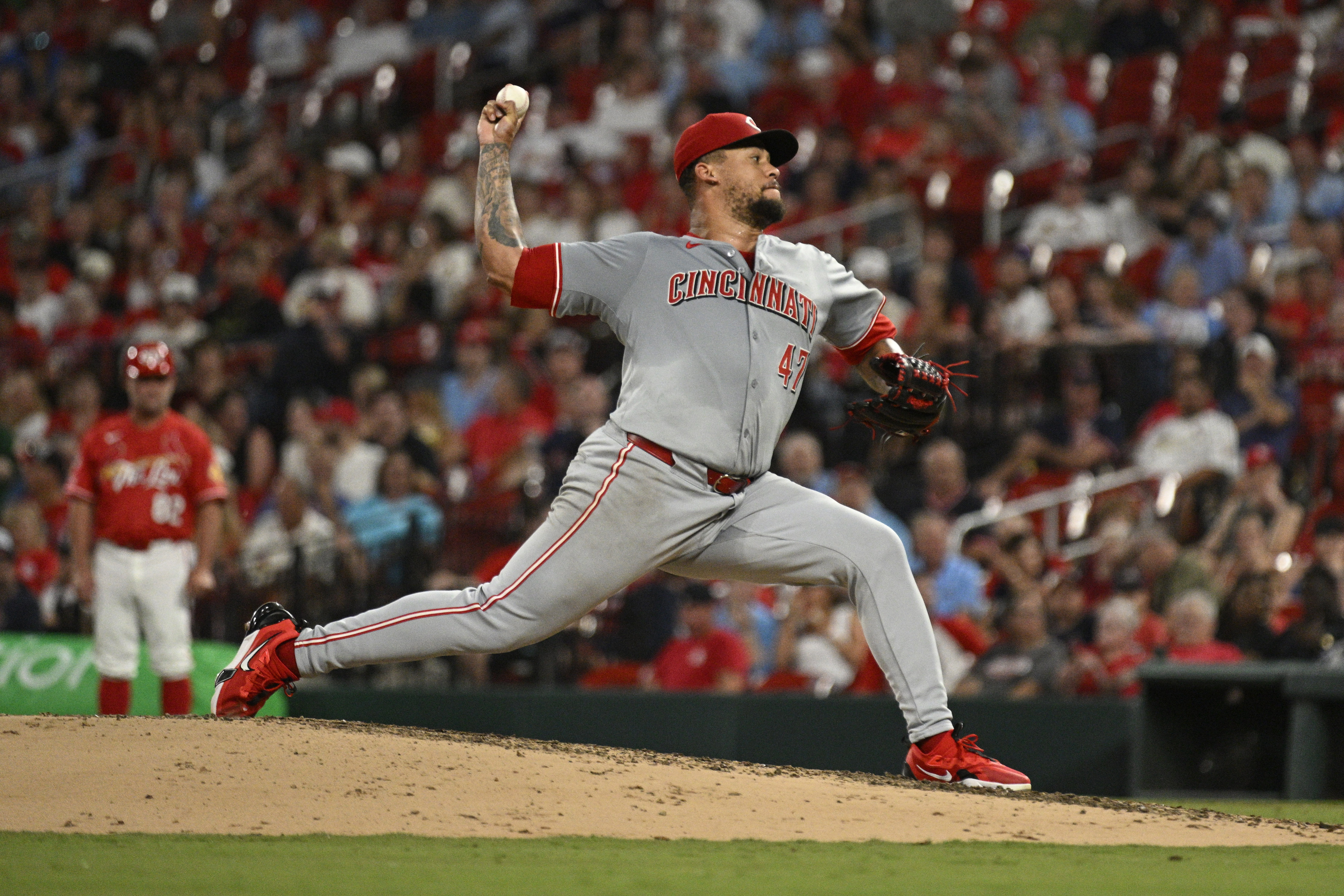 MLB: Cincinnati Reds at St. Louis Cardinals