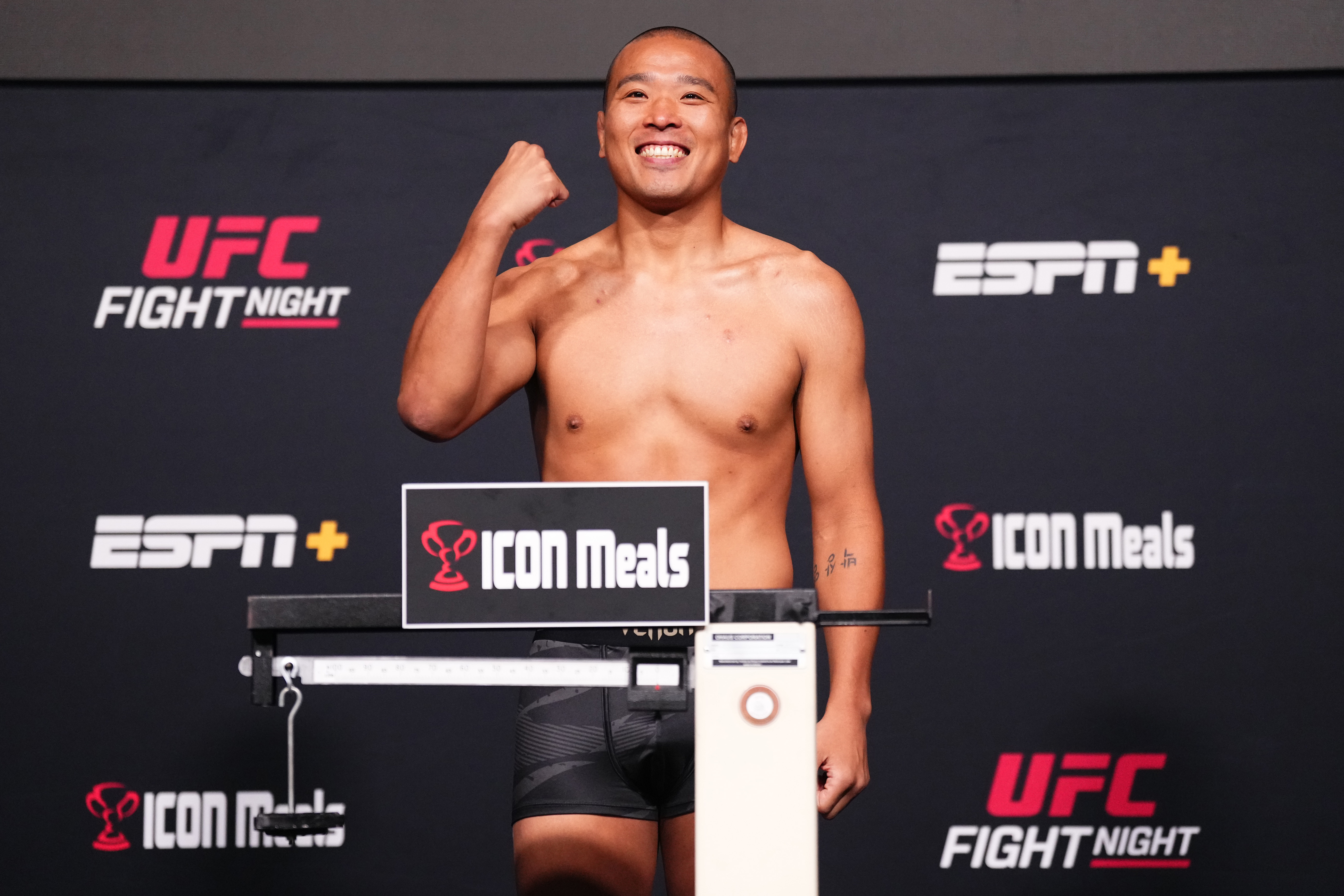 UFC Fight Night: Lemos v Jandiroba Weigh-in