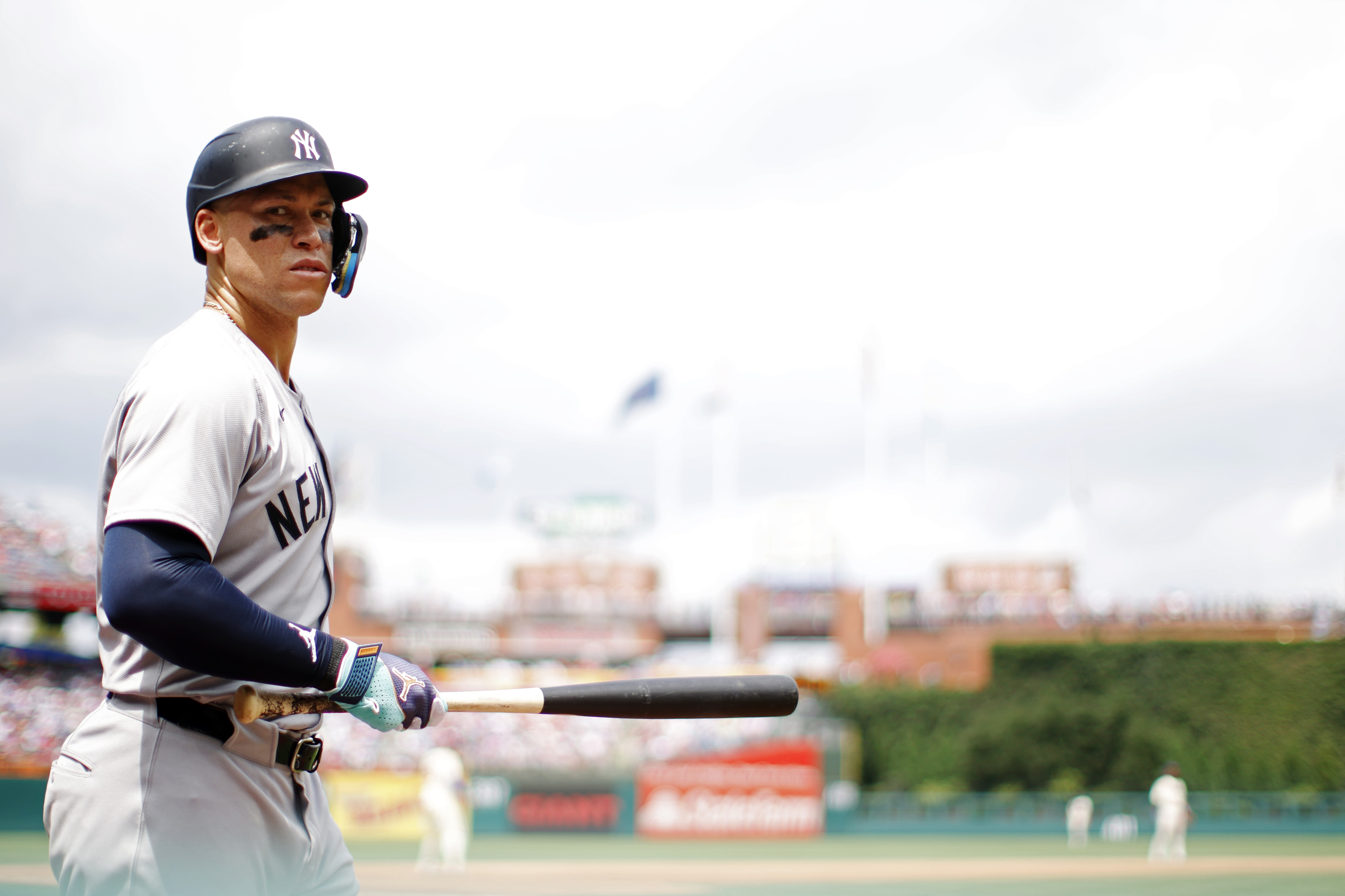 New York Yankees v. Philadelphia Phillies