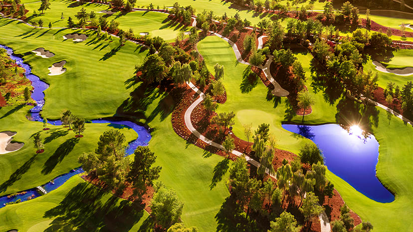 Wynn Golf Club Amenities - 6,722-yard, par-70 championship course