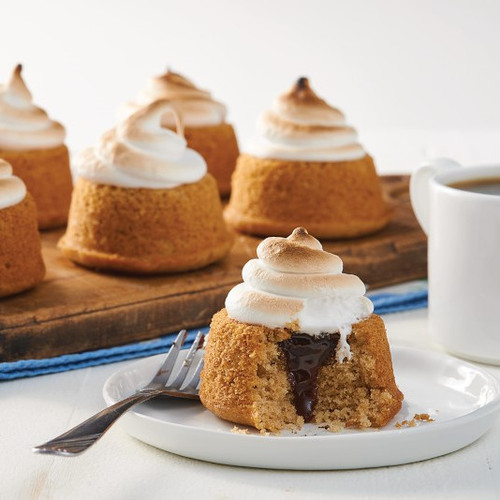 Mini s'more cakes filled with chocolate and topped with toasted marshmallow cream