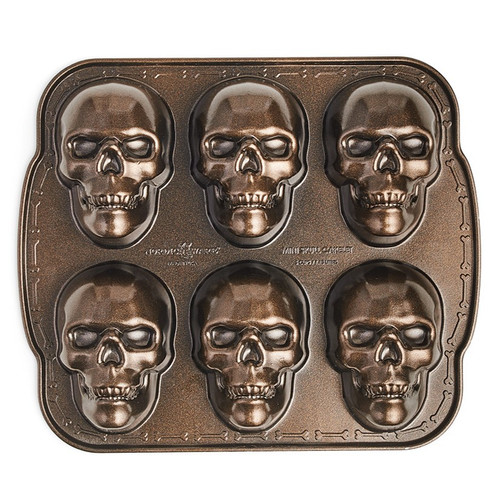 Front of Haunted Skull Cakelette Pan