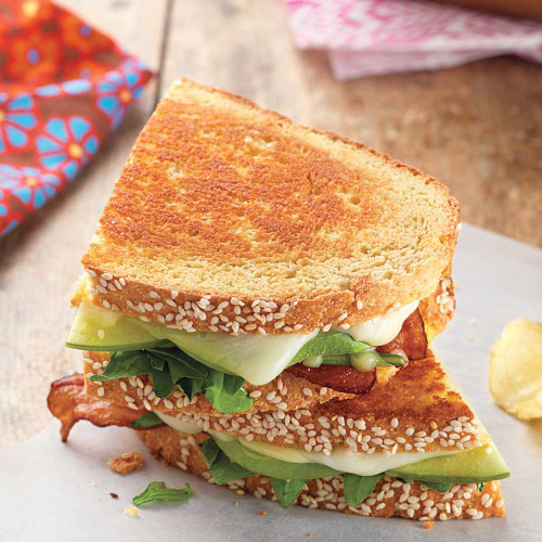 Sandwich bread made with semolina flour