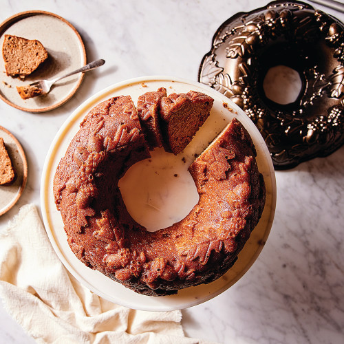 Product Photo 4 Autumn Wreath Bundt Pan