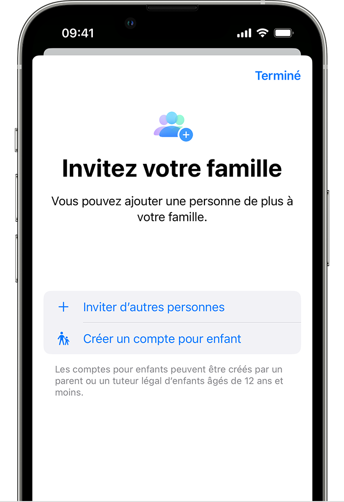 L’option Créer un compte pour enfant est juste sous Inviter d’autres personnes. 