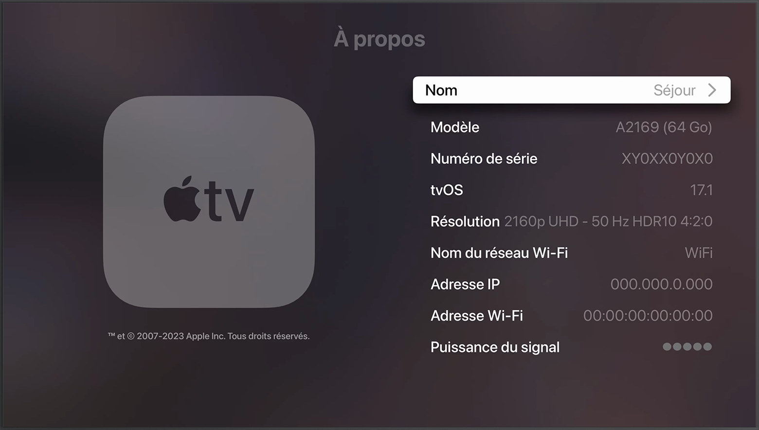 Le numéro de série apparaît en haut de l’écran Informations de l’Apple TV