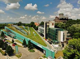 Portobello Wellness & Yacht Hotel Esztergom, hotel en Esztergom