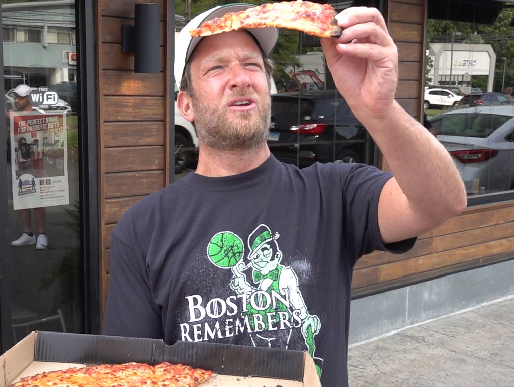 Barstool Pizza Review - Christo's Restaurant & Bar (Wallingford, CT)