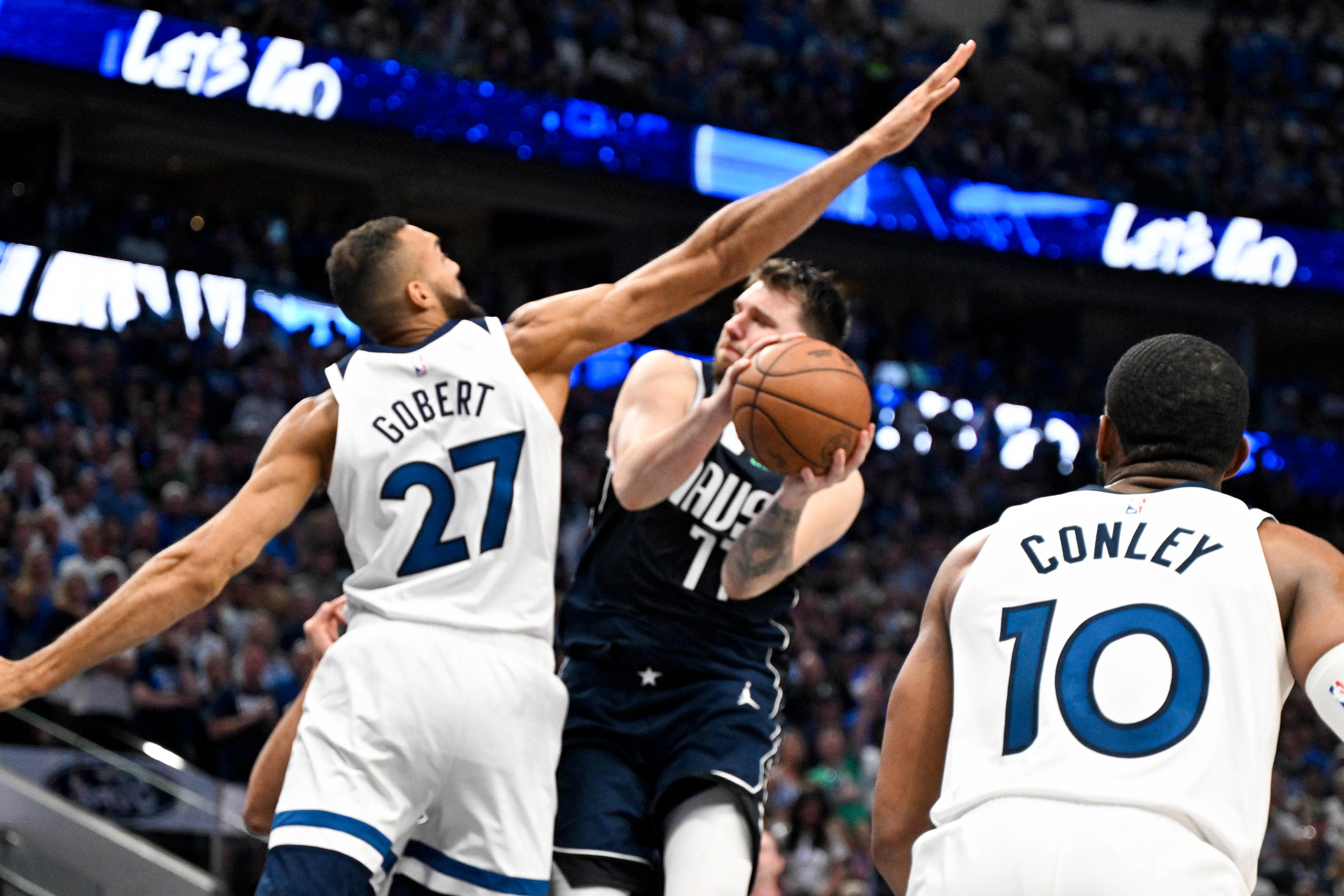 Encore une fois, Luka Doncic est sorti vainqueur de son duel avec Rudy Gobert. Icon Sport / Jerome Miron-USA TODAY Sports/Sipa USA