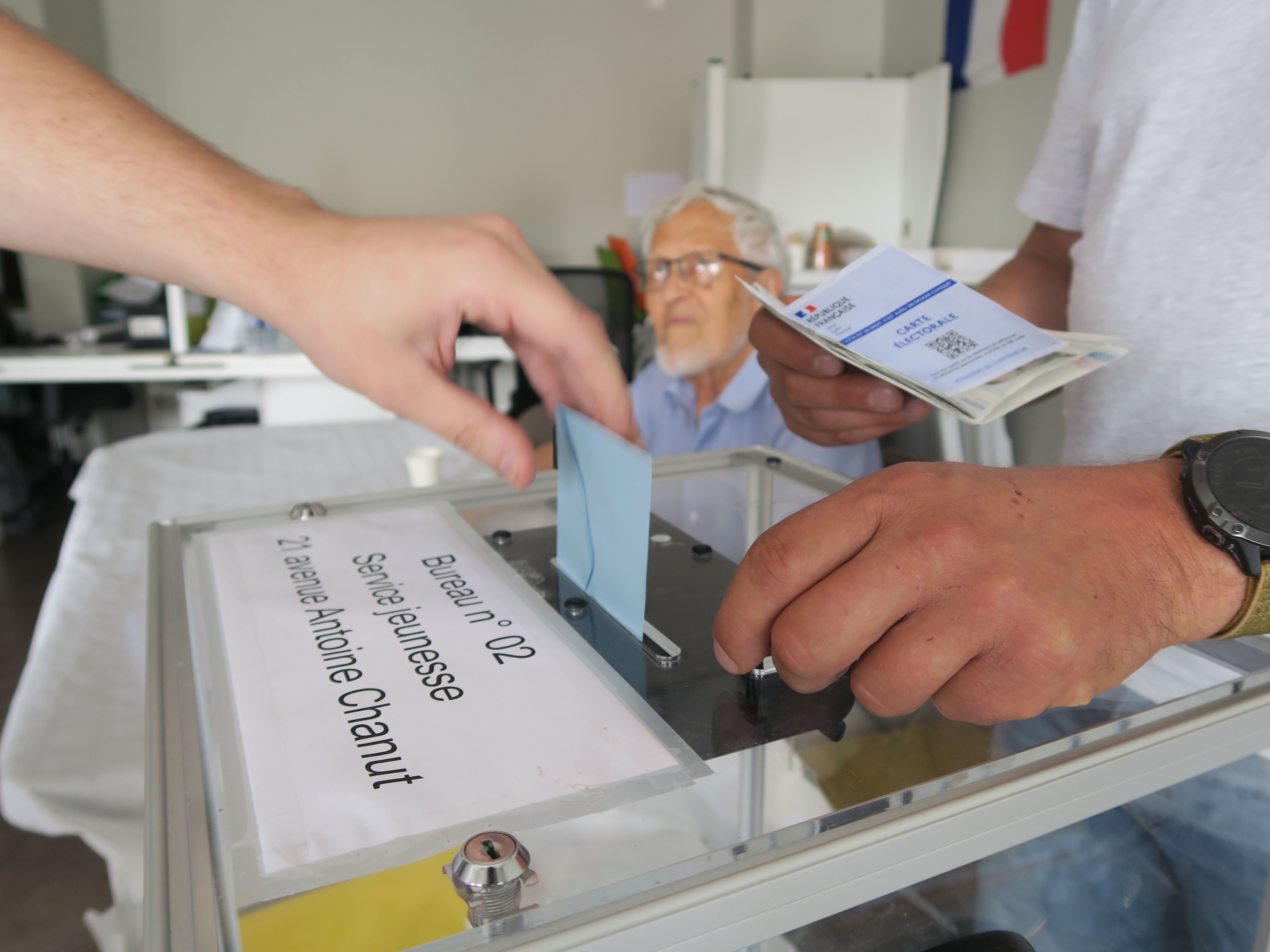 Creil, ce dimanche 30 juin 2024. A Creil comme ailleurs, la participation a été en forte hausse pour ce premier tour des élections législatives. LP/Armelle Camelin