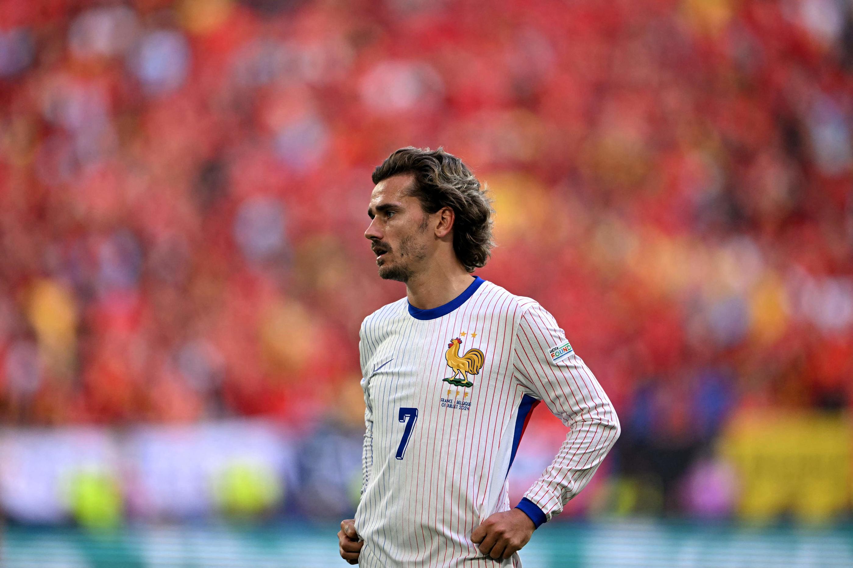 Antoine Griezmann a une nouvelle fois déçu avec les Bleus ce lundi soir face à la Belgique (victoire 1-0). AFP/OZAN KOSE