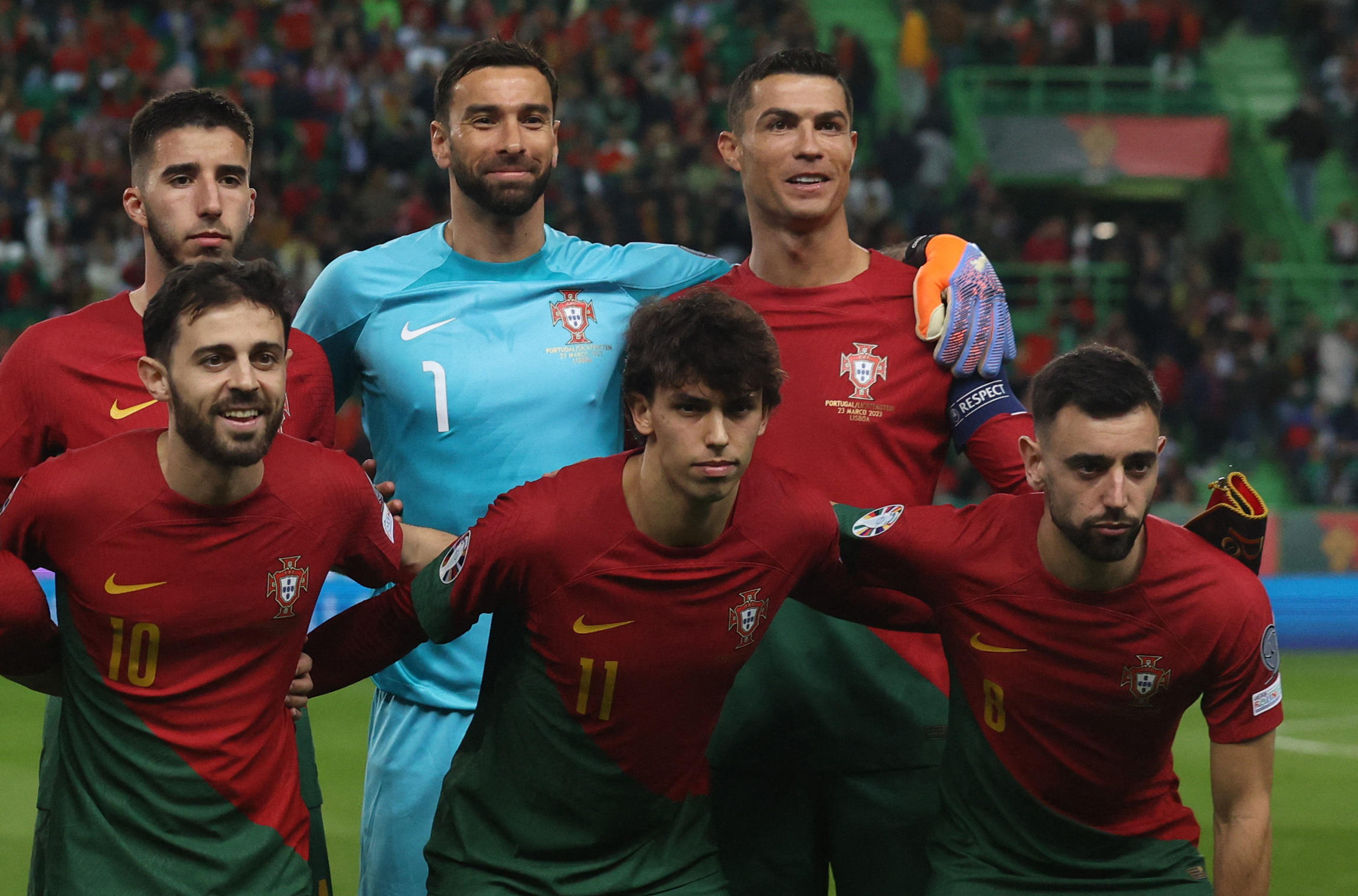 Cristiano Ronaldo peut sourire : il est devenu ce jeudi soir le recordman du monde du nombre de sélections internationales. Photo REUTERS/Pedro Nunes